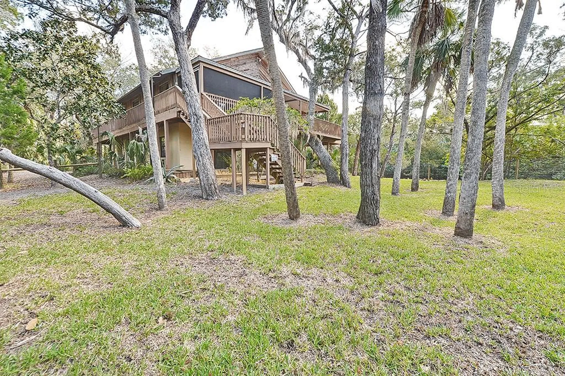 6618 S Beagle Drive Homosassa FL 34448