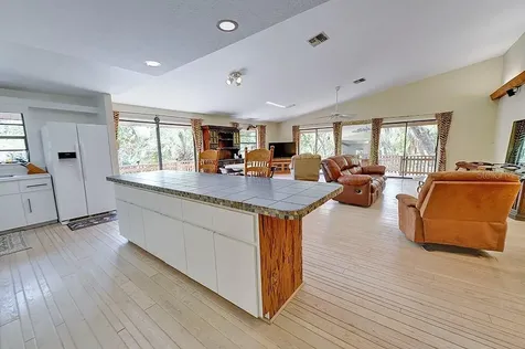 6618 S Beagle Drive Homosassa FL 34448