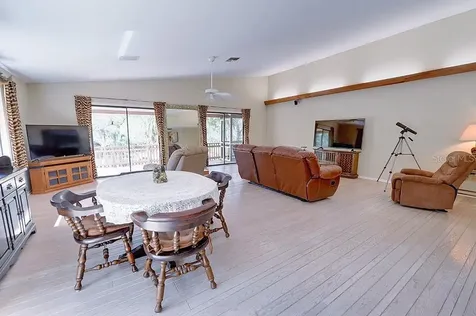 6618 S Beagle Drive Homosassa FL 34448