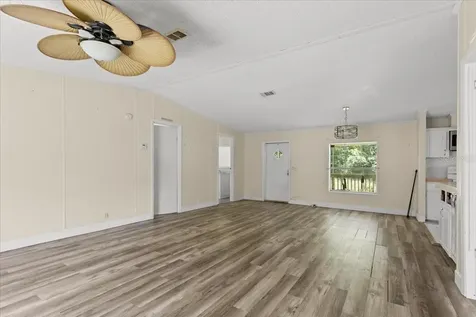 24027 NW 183rd Avenue High Springs FL 32643