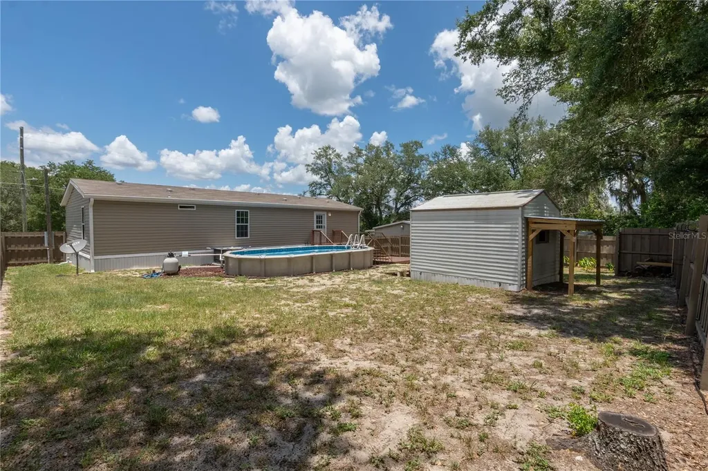 242 Skyline Drive Lady Lake FL 32159
