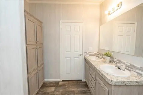 242 Skyline Drive Lady Lake FL 32159