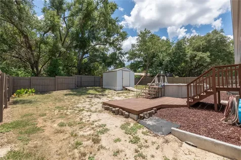 242 Skyline Drive Lady Lake FL 32159