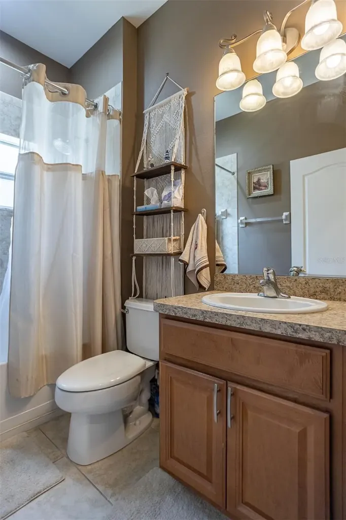 905 Parker Den Drive Ruskin FL 33570
