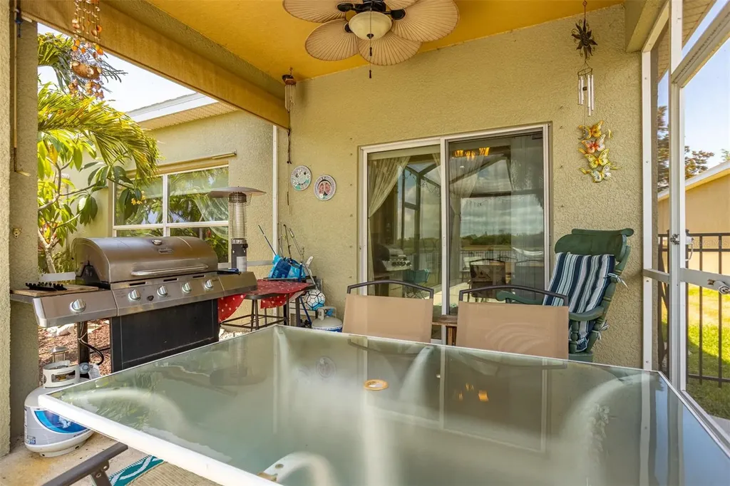 905 Parker Den Drive Ruskin FL 33570