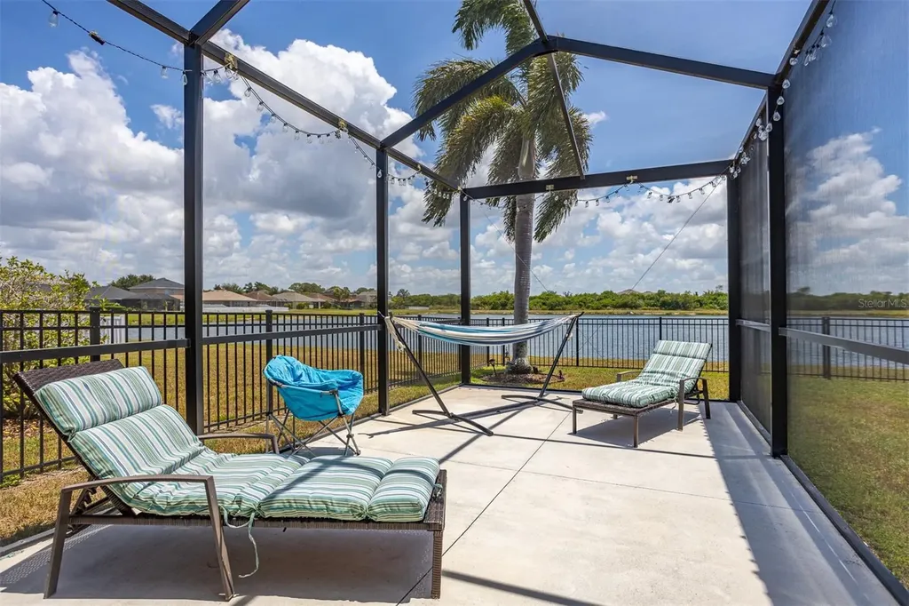 905 Parker Den Drive Ruskin FL 33570