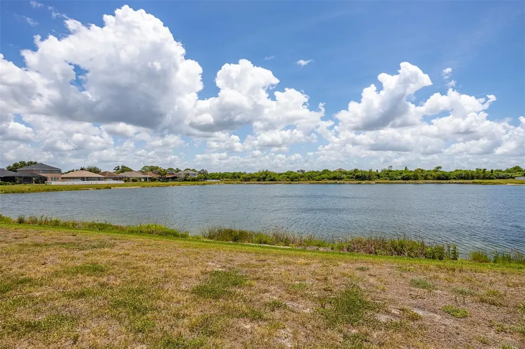 905 Parker Den Drive Ruskin FL 33570