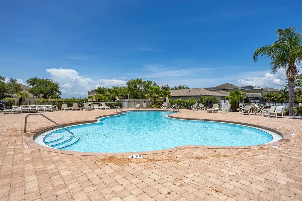 905 Parker Den Drive Ruskin FL 33570