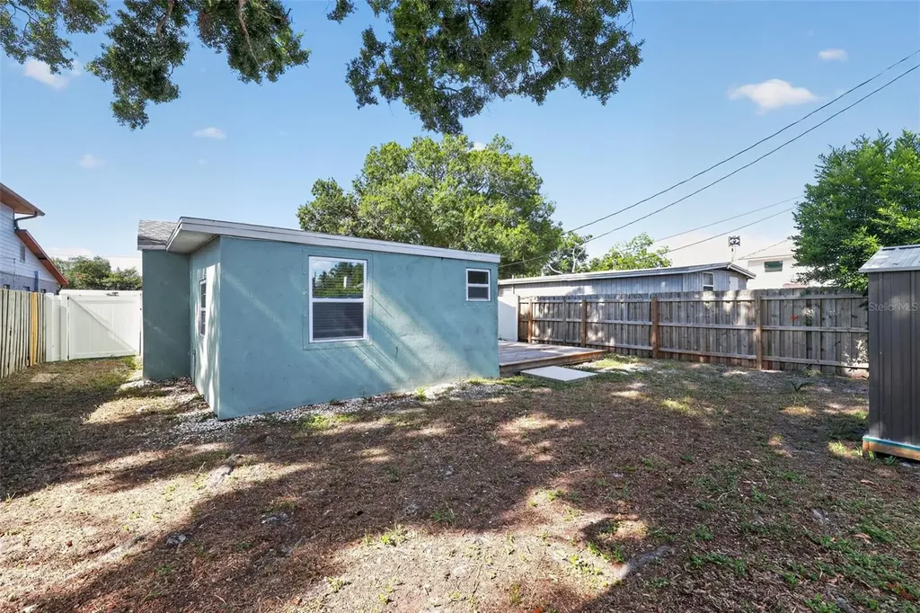 4521 41st Avenue N St Petersburg FL 33714