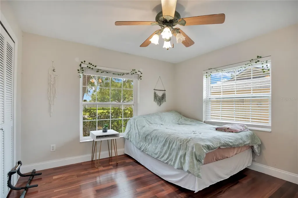 5307 Jade Circle Orlando FL 32812