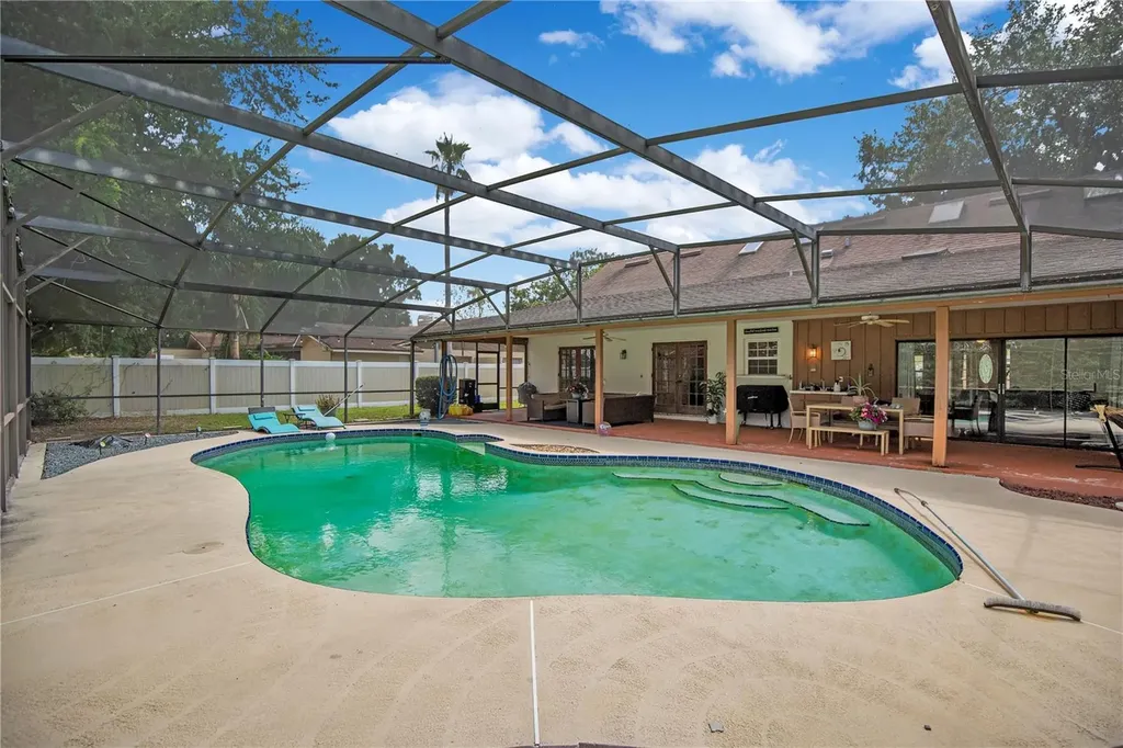 5307 Jade Circle Orlando FL 32812