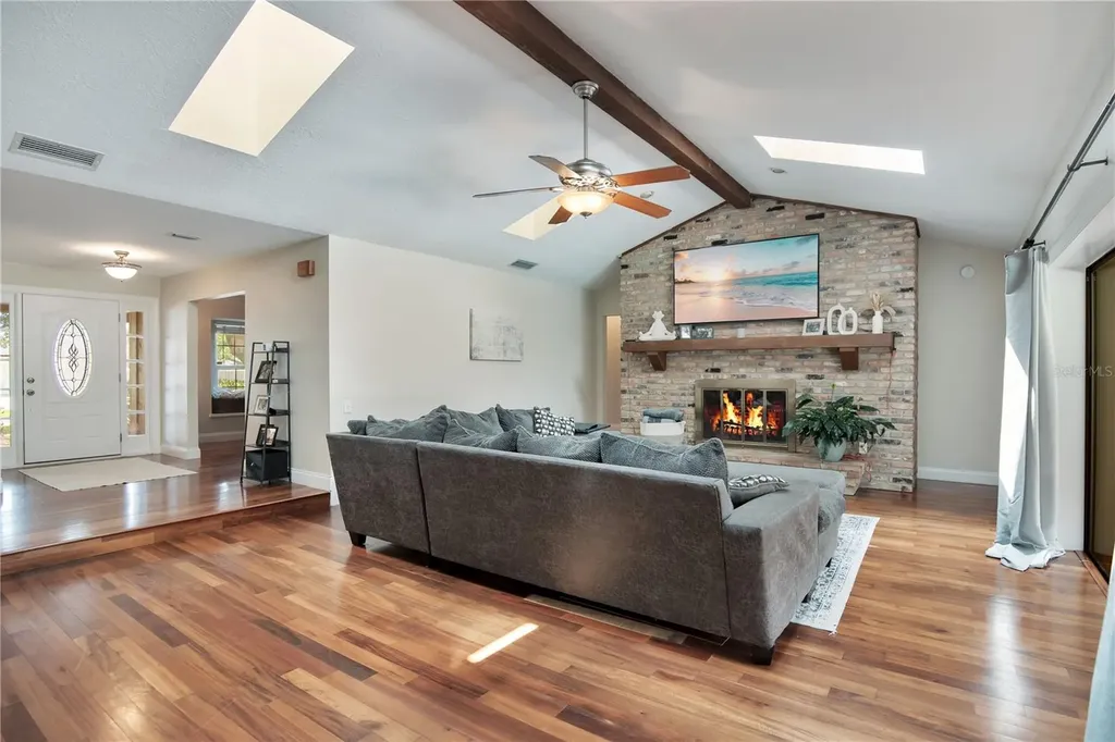 5307 Jade Circle Orlando FL 32812
