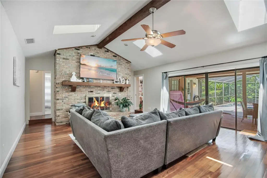 5307 Jade Circle Orlando FL 32812
