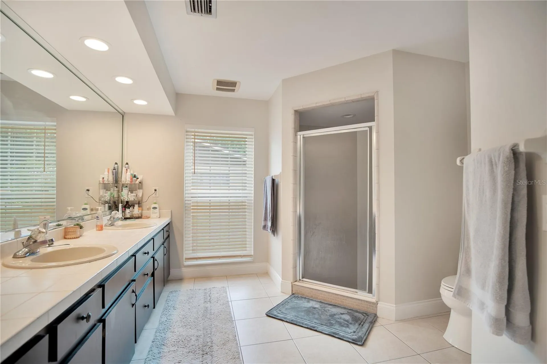 5307 Jade Circle Orlando FL 32812