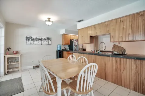 5307 Jade Circle Orlando FL 32812