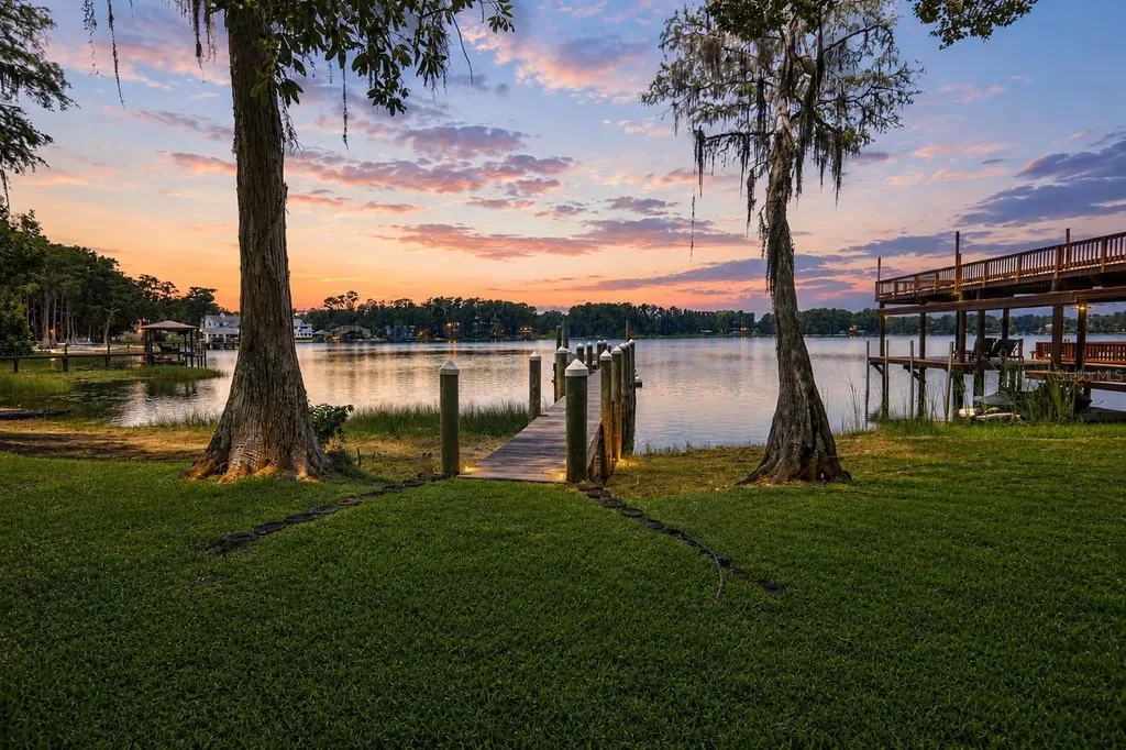 17810 Crawley Road Odessa FL 33556