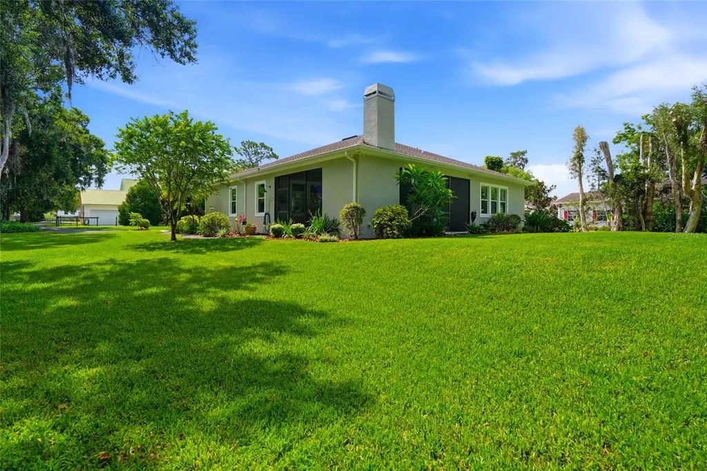 16622 Lakeshore Road Tampa FL 33624
