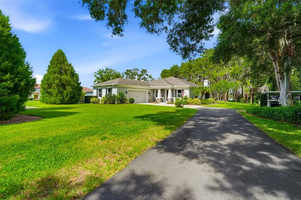 16622 Lakeshore Road Tampa FL 33624