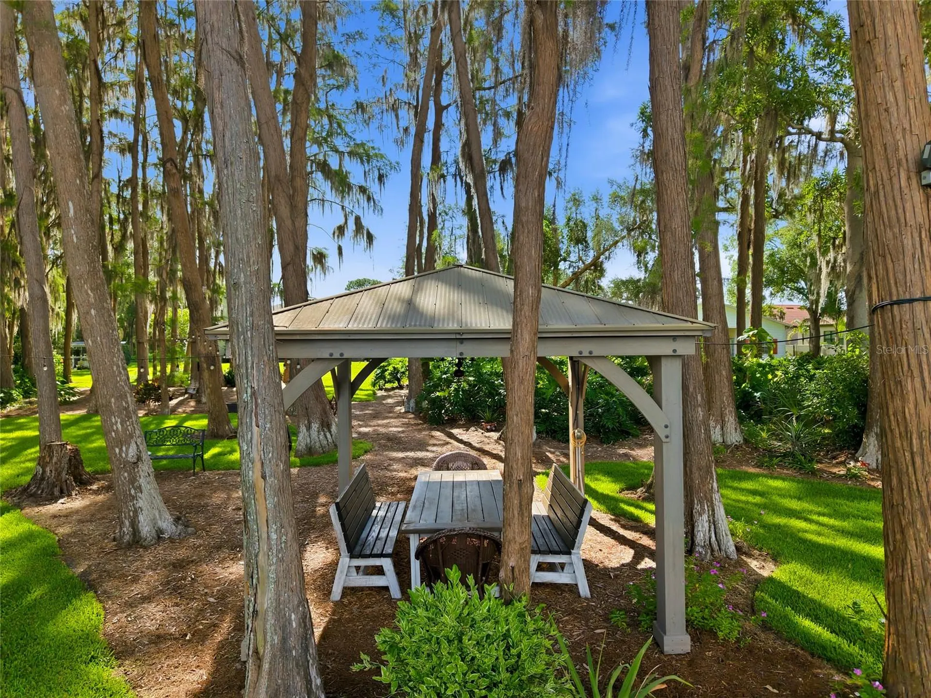 16622 Lakeshore Road Tampa FL 33624