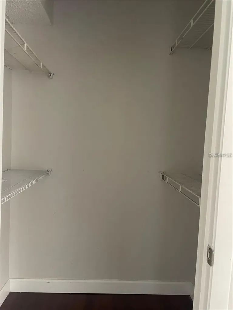 216 Afton Square Altamonte Springs FL 32714