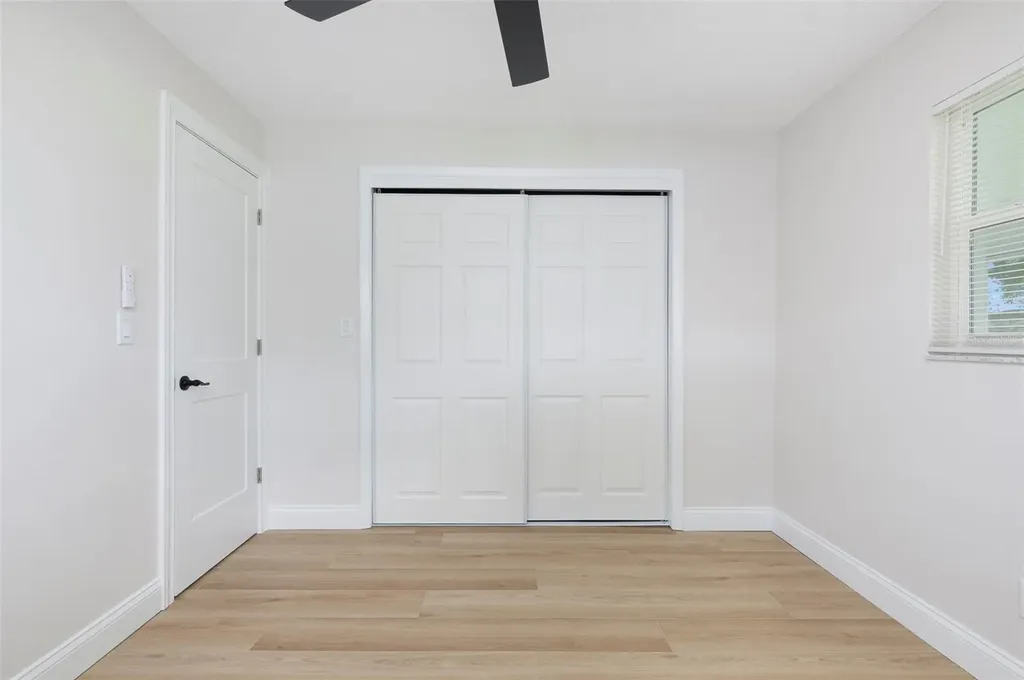 4034 Mainlands Boulevard N Pinellas Park FL 33782