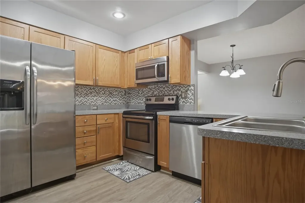 157 Coventry Circle Haines City FL 33844