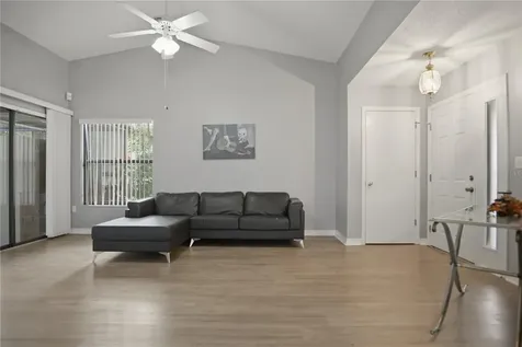 157 Coventry Circle Haines City FL 33844