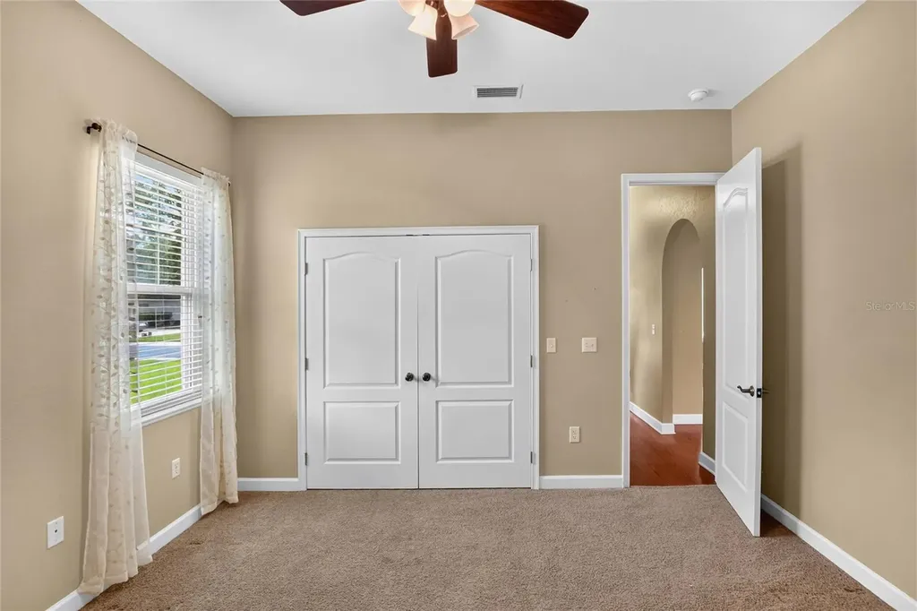 5704 Lake Victoria Drive Lakeland FL 33813