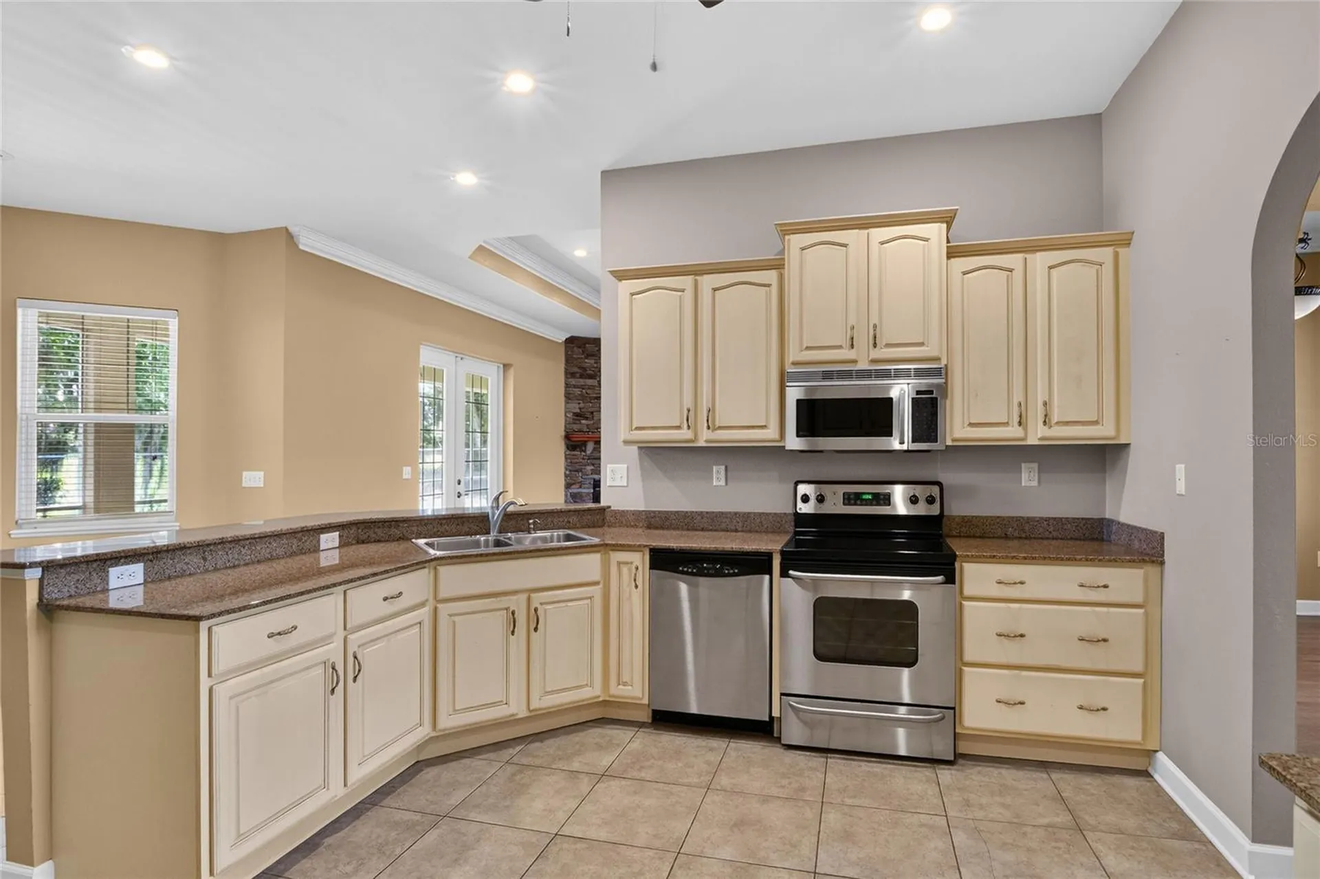 5704 Lake Victoria Drive Lakeland FL 33813