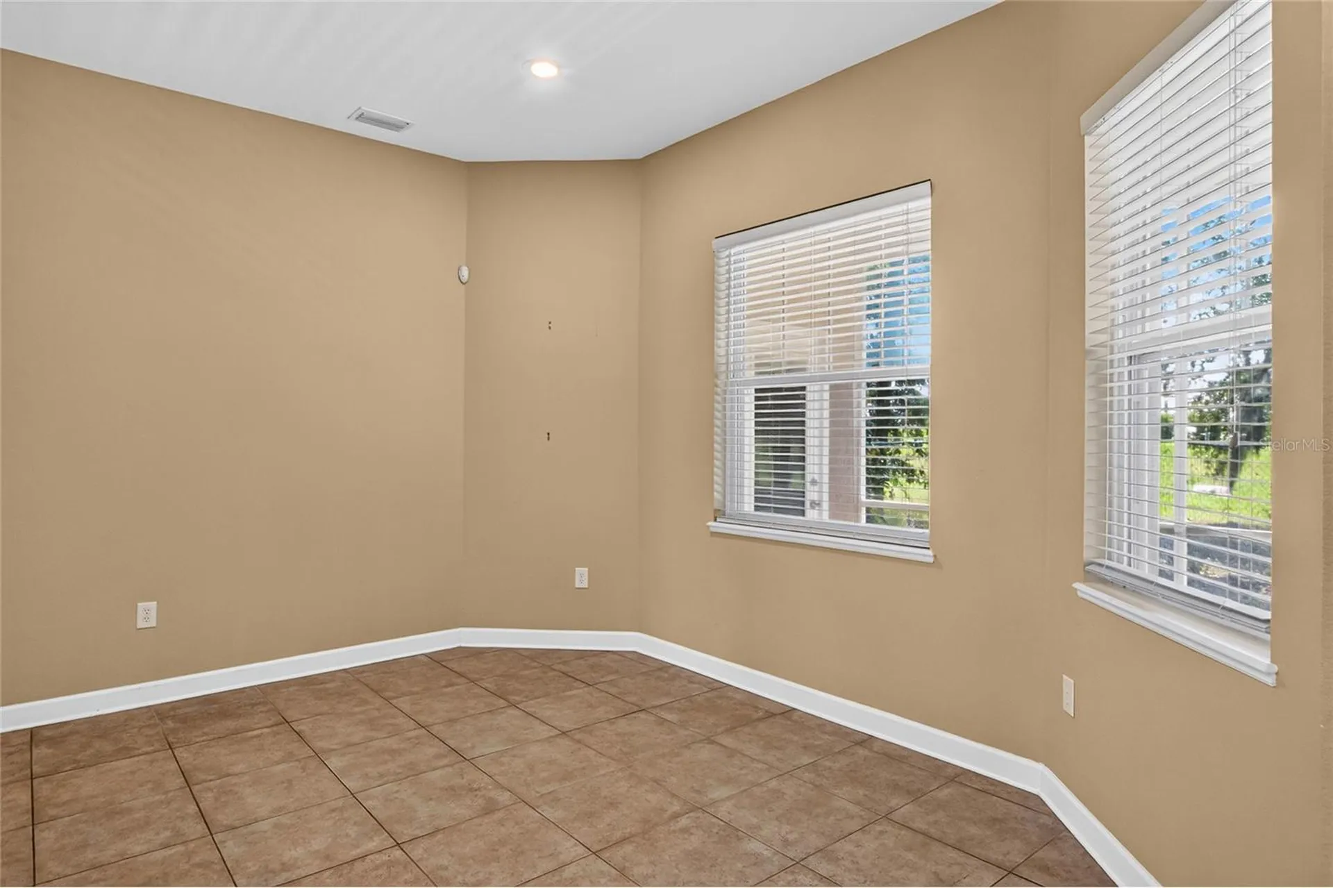 5704 Lake Victoria Drive Lakeland FL 33813