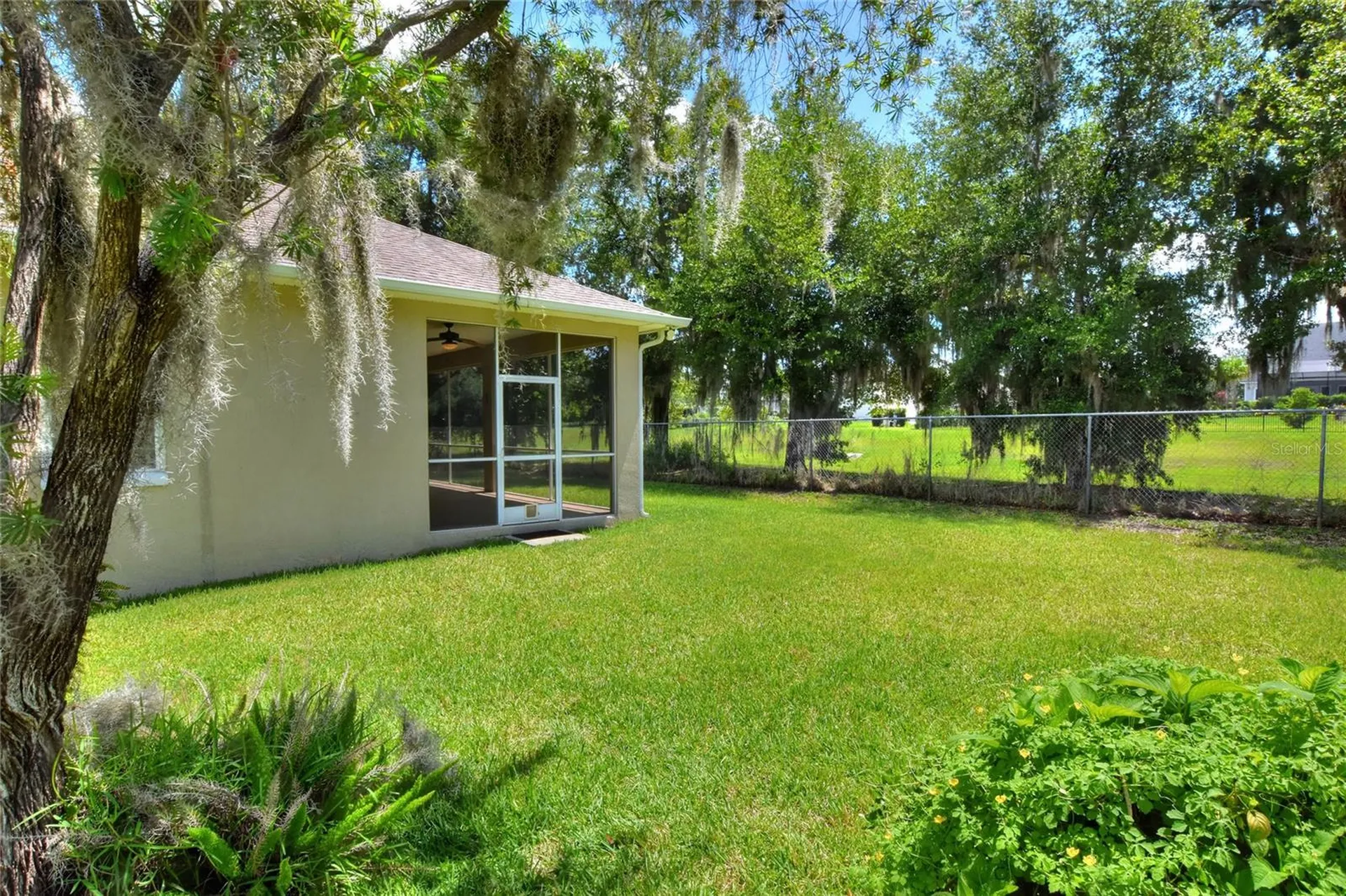 5704 Lake Victoria Drive Lakeland FL 33813