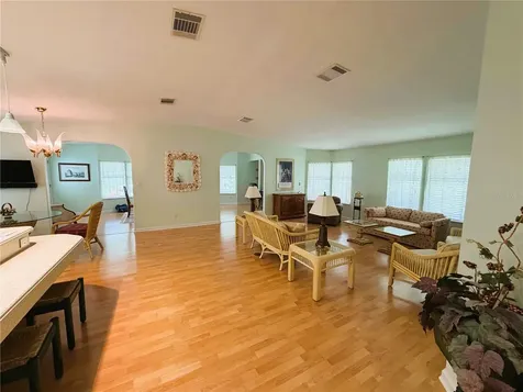 103 Orchid Way Leesburg FL 34748