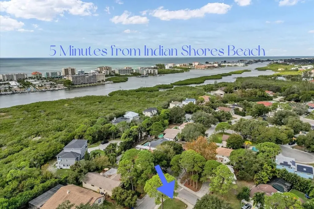 14389 83rd Place Seminole FL 33776