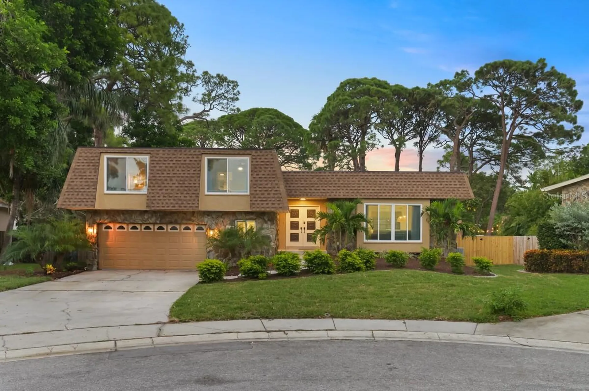 14389 83rd Place Seminole FL 33776