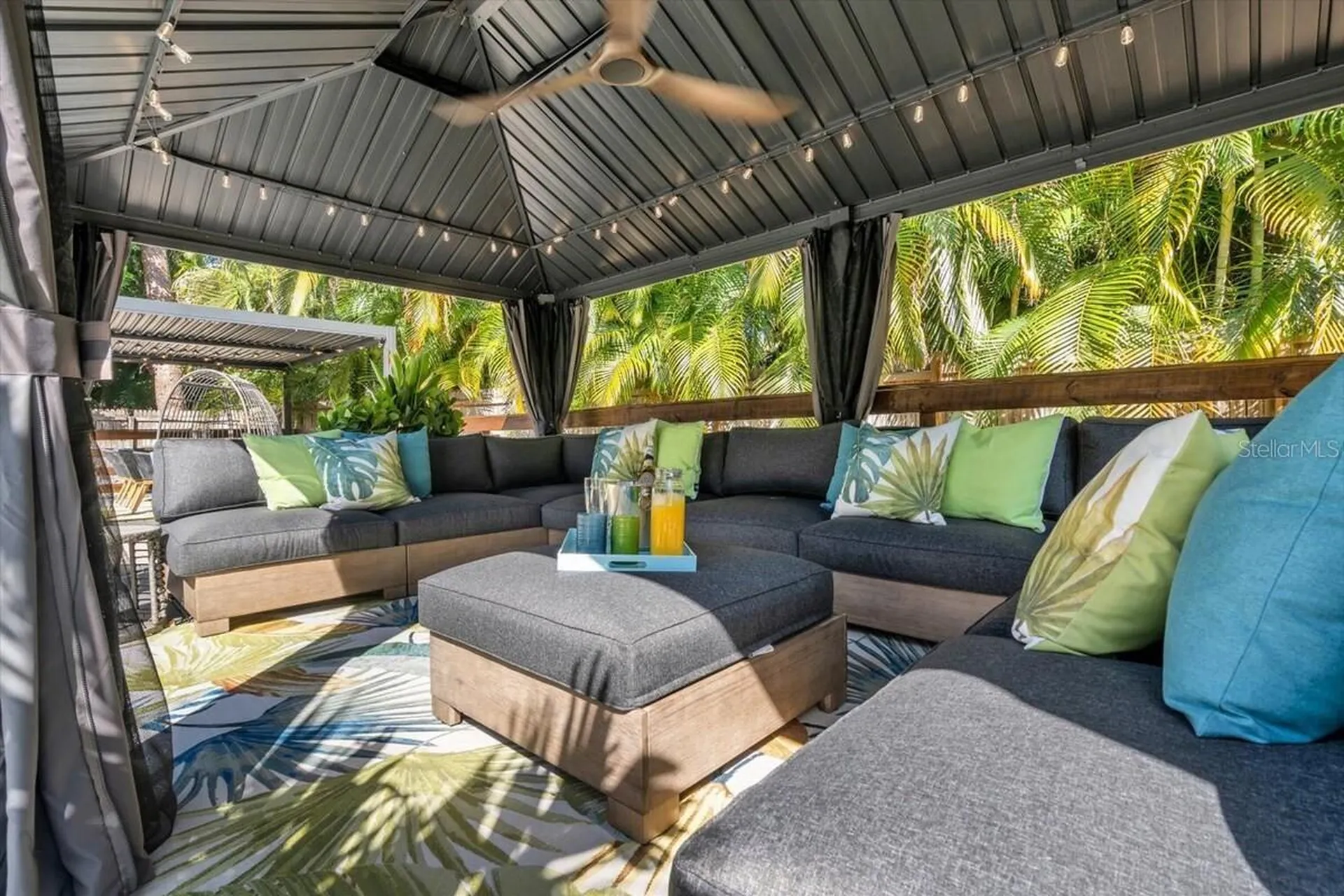 14389 83rd Place Seminole FL 33776