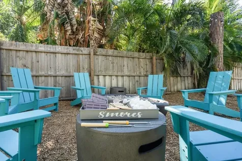 14389 83rd Place Seminole FL 33776