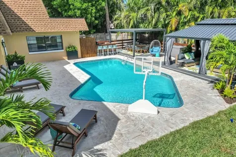14389 83rd Place Seminole FL 33776