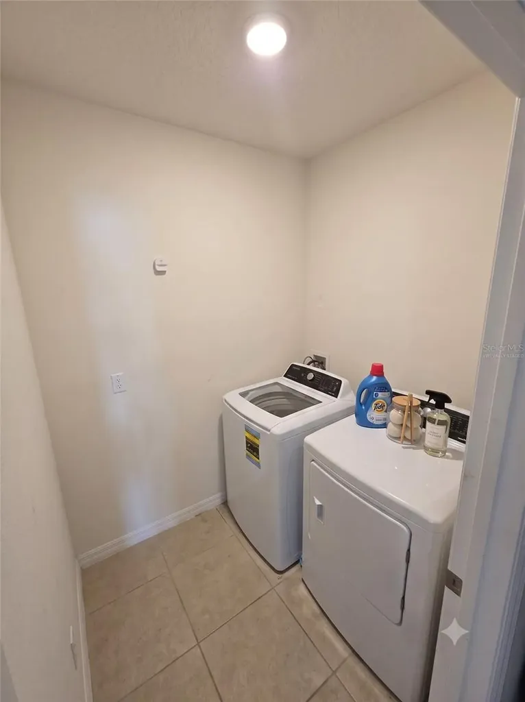 231 Willow Bend Drive Davenport FL 33897