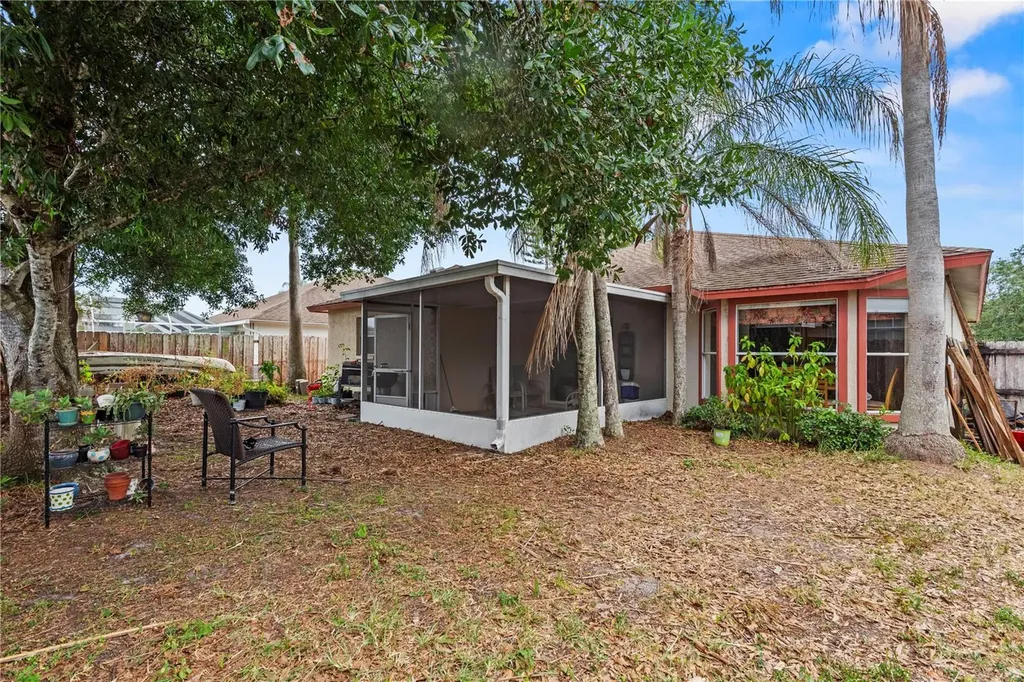 6937 42nd Court E Sarasota FL 34243