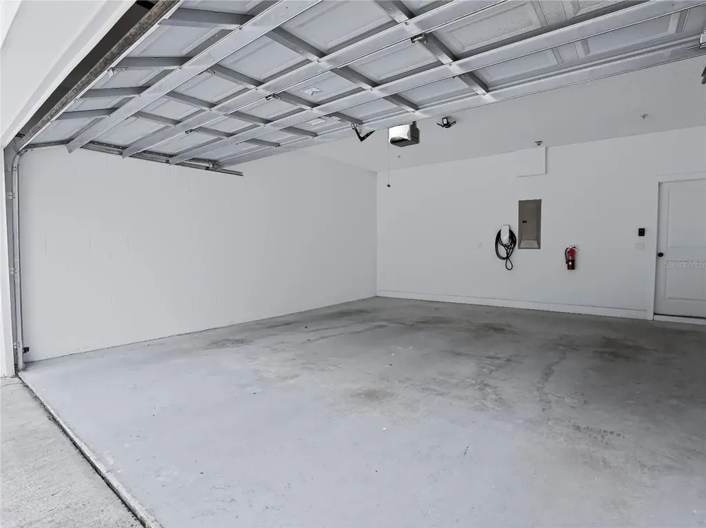 2233 E Kaley Avenue Orlando FL 32806