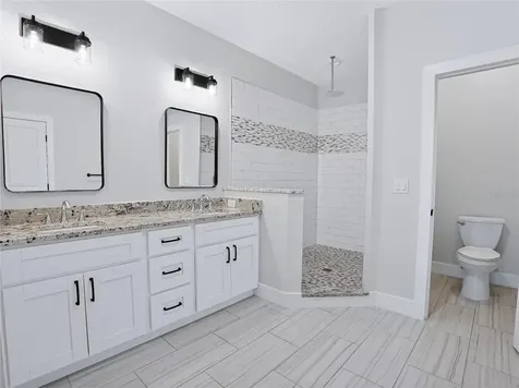 2233 E Kaley Avenue Orlando FL 32806