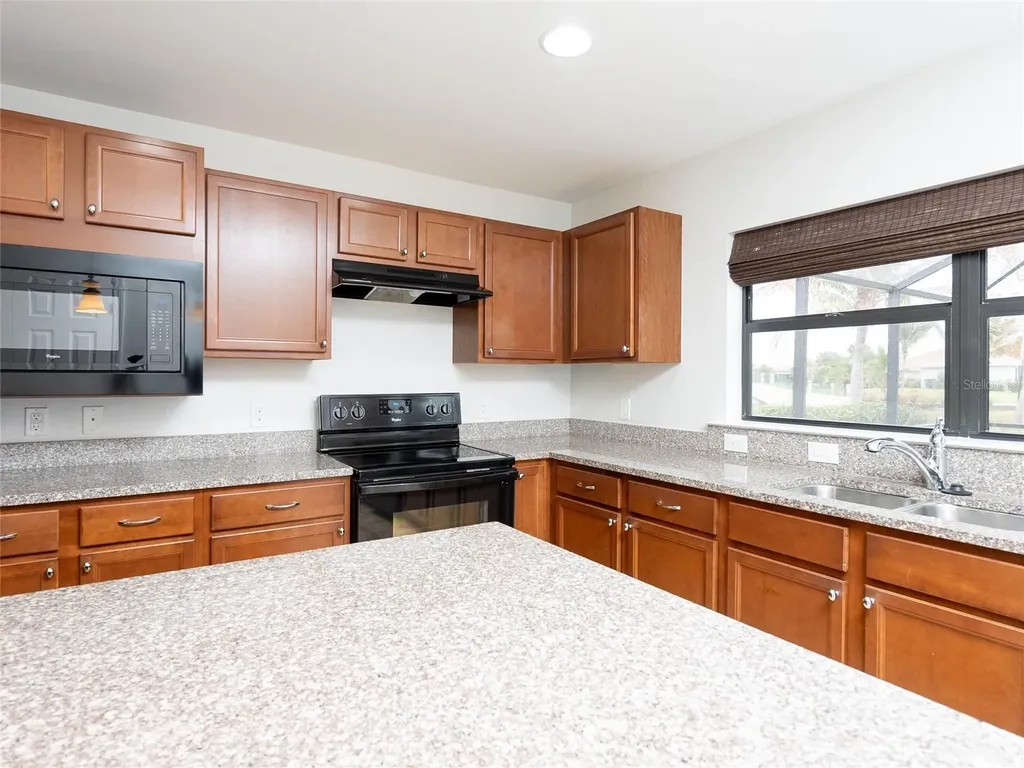 19261 Isadora Venice FL 34293