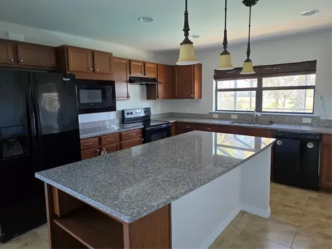 19261 Isadora Venice FL 34293