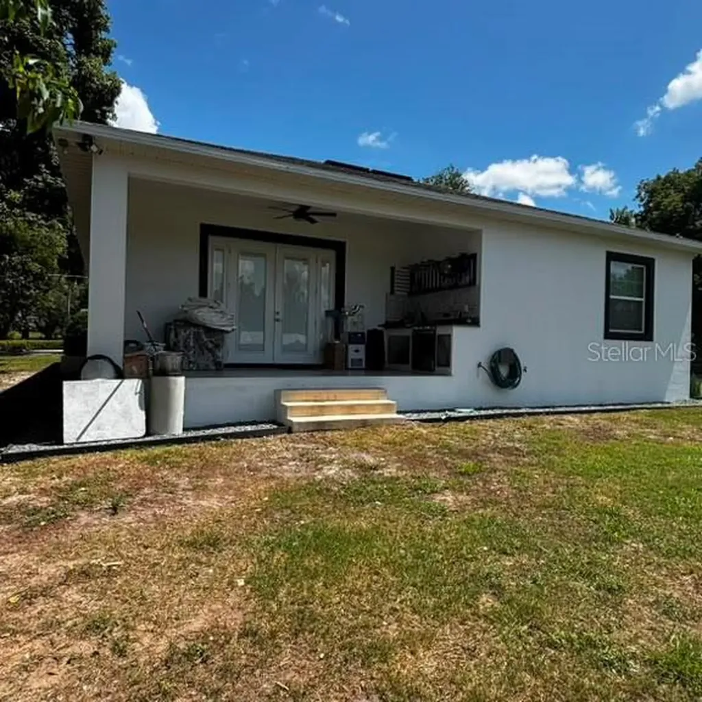 36842 Center Avenue Dade City FL 33525
