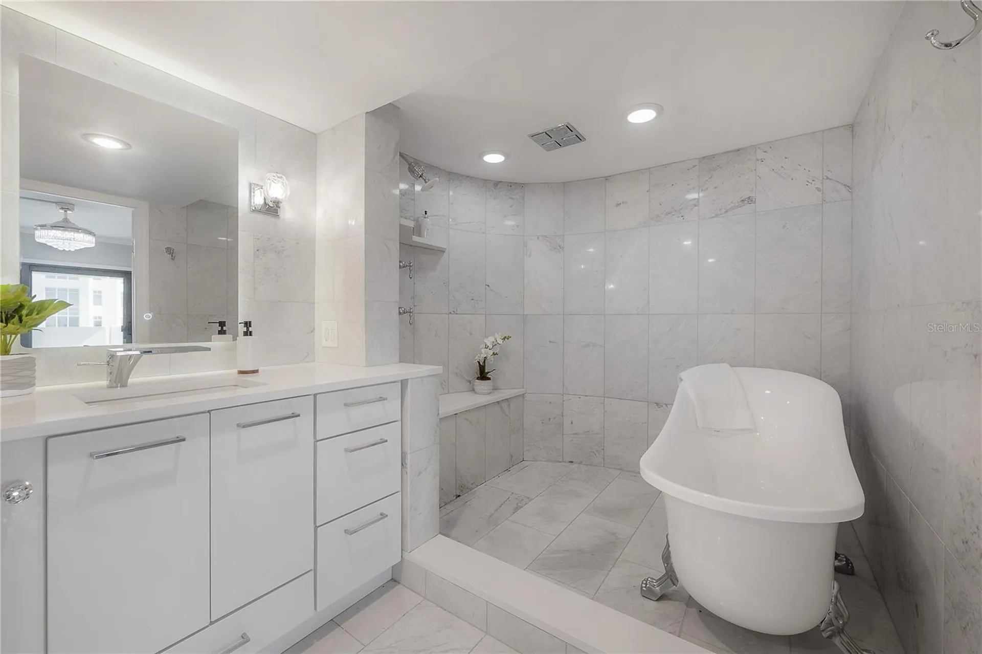 4141 Bayshore Boulevard Tampa FL 33611