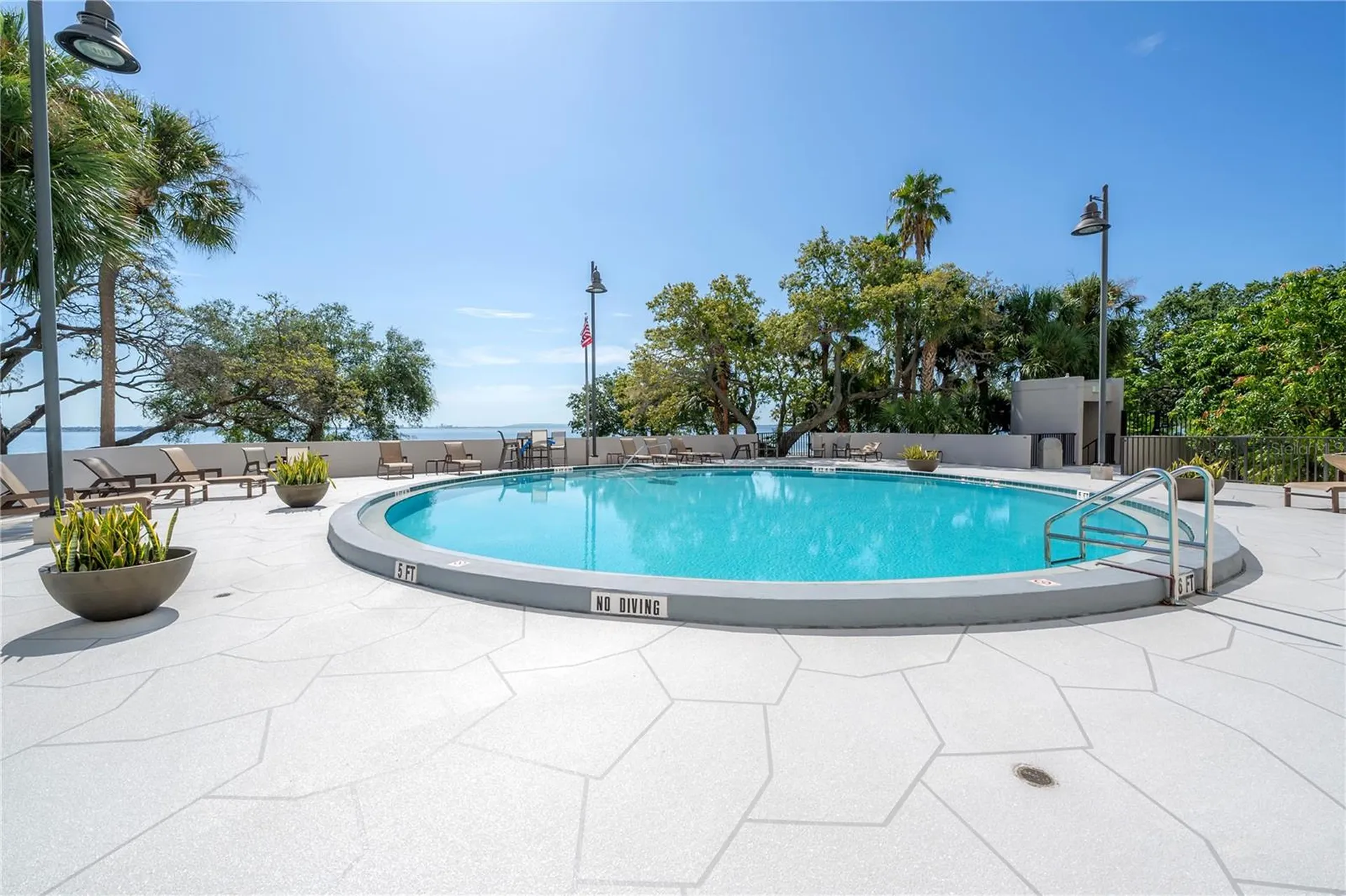4141 Bayshore Boulevard Tampa FL 33611