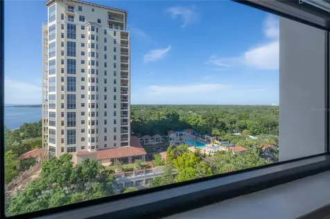 4141 Bayshore Boulevard Tampa FL 33611