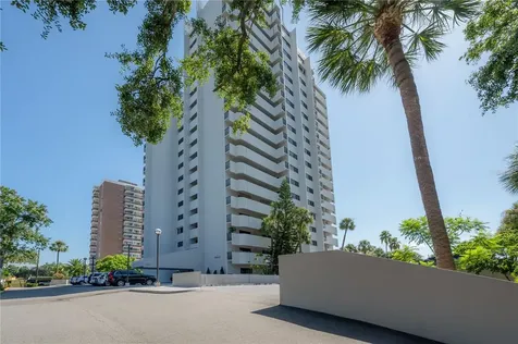4141 Bayshore Boulevard Tampa FL 33611
