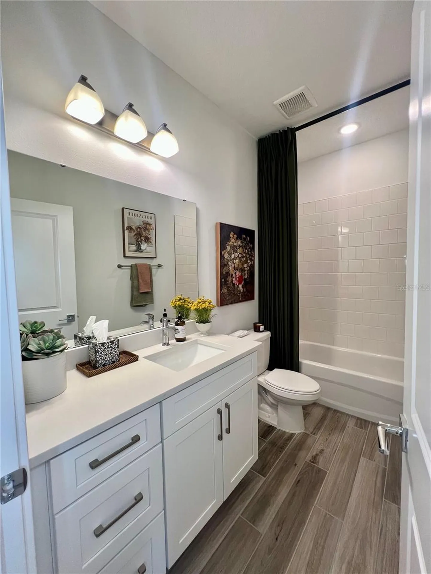 280 Elena Lavin Circle Orlando FL 32807