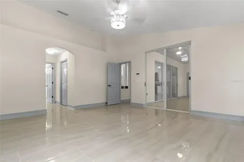 10217 Timberland Point Drive Tampa FL 33647